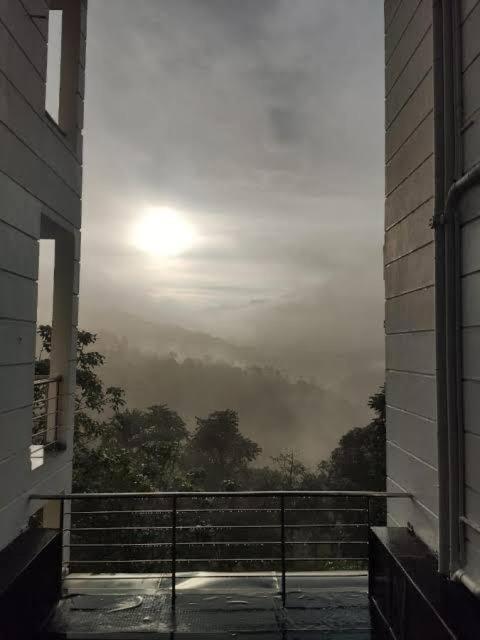 Elenji Vitara Resort Munnar Esterno foto